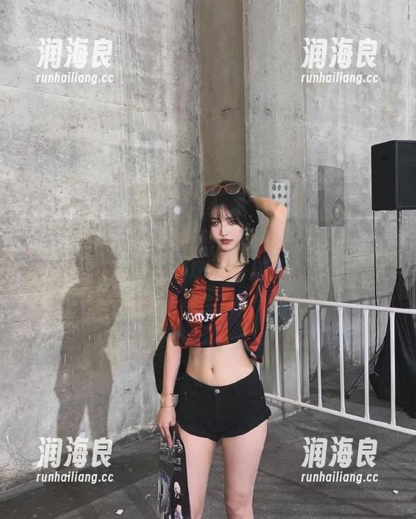 17c 有趣的链接在这里——17c黑料全收录,来围观这场没有硝烟的战争!