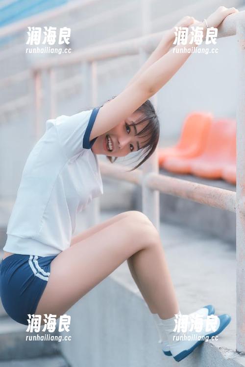 17吃瓜网 17吃瓜网:今天你上车了吗?我们的吃瓜线路绝不走回头路!