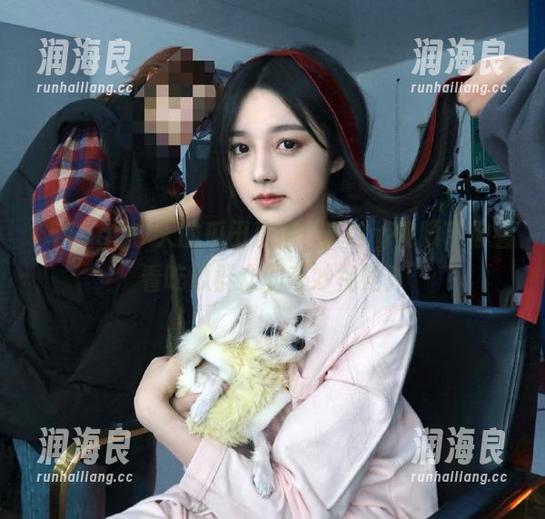 今天的瓜田直播：51cg视频带你看看吃瓜群众的奇妙视角！
