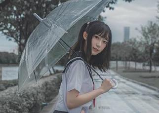 51吃瓜网揭秘娜娜的感情历程：那些永久留下的伤痛