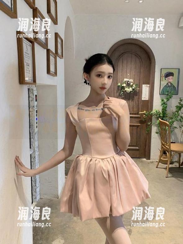 51黑料网 谁说网页上的黑料不能成网红?看看51黑料网的霸气操作!