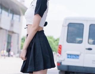 别眨眼，www.718sx首页里的瓜绿意盎然，吃了赞赞赞～