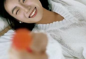 cgw苹果版，瓜田里的秘密生活：谁在默默晒瓜？