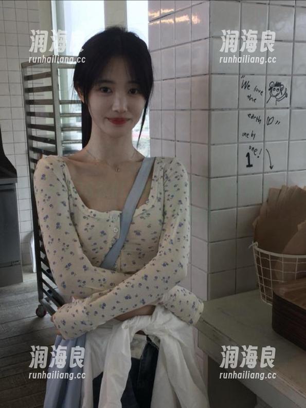 hlw iOS迷们,给你们的饮水机准备,hlw.bet热视频来袭!