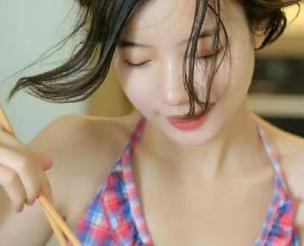 八卦到你来，登录人人吃瓜网，隔壁张阿姨又有新鲜事了！