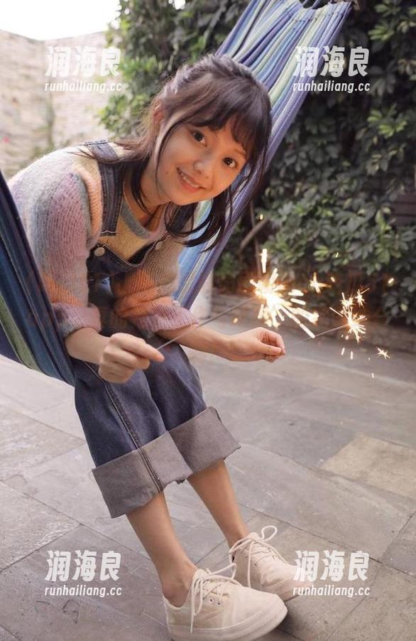 吃瓜51 上班都想偷偷刷朝阳cg吃瓜51app,真的是‘工作与吃瓜’的完美结合啊!
