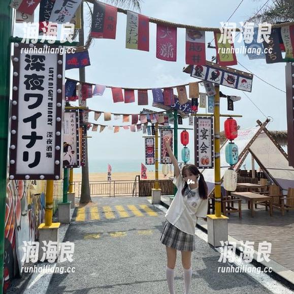 吃瓜头条 “吃瓜头条”里的资源多到你眼花缭乱,反正瞎看也是种乐趣嘛~