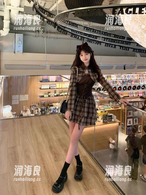 吃瓜网 吃瓜网:今日视频续集,让我们一起翻瓜翻到天亮!