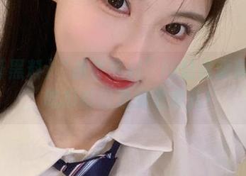 “扒哥黑料”网站资源真丰富，吃瓜都能追到老底儿！