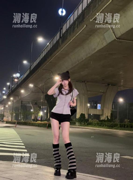 明星黑料 “明星黑料”独家链接:你不知道的八卦,一波操作脑洞大开!