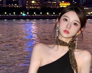 “明星黑料”网址热搜不断，竟然有这么多你不知道的隐秘故事！