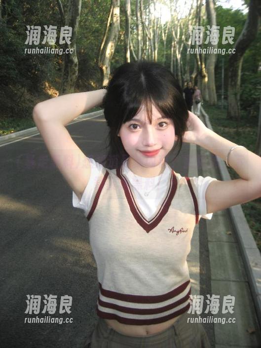 暴走黑料 想知道最新内幕?别犹豫,下载暴走黑料!