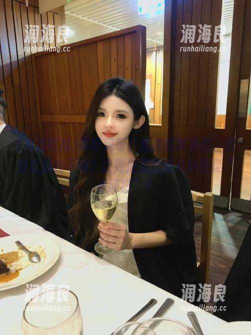 泡泡吃瓜 唉呀妈呀!最新黑料来袭,泡泡吃瓜在干嘛?这到底是公益八卦还是“点滴甜”?