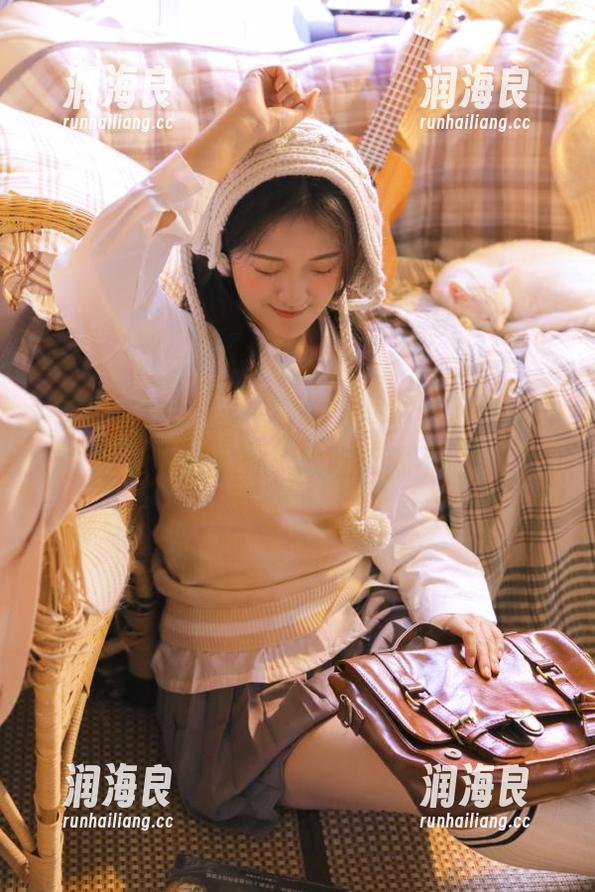 黑料不打烊 终于等到黑料不打烊苹果版,正能量鼓励你:敢吃瓜就不怕爆!