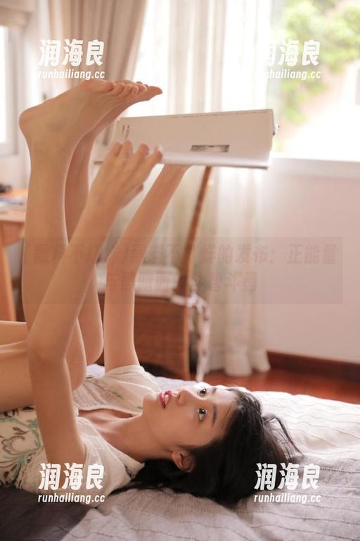 黑料不打烊 黑料不打烊的发布:正能量与黑暗面的斗智斗勇