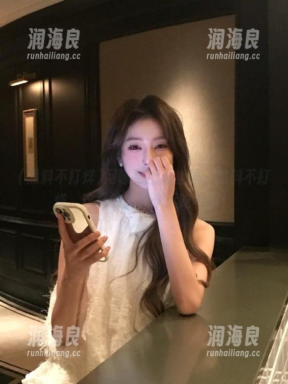 黑料不打烊 网曝更新无止境,黑料不打烊,这样的瓜我永远吃不够!