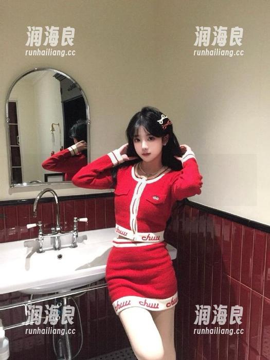 黑料冲哥 黑料冲哥导航,揭秘欢乐玩偶背后的阴暗交易!