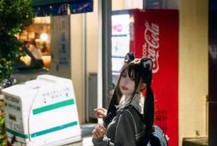 黑料吃瓜网ios版，免费污污到让你忍不住想点赞！