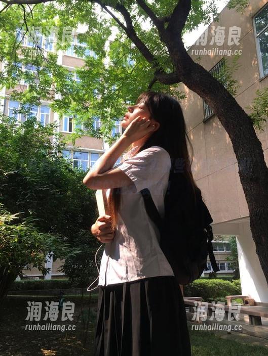 黑料吧 在黑料吧,分享那些让你不敢相信的逆天秘密!