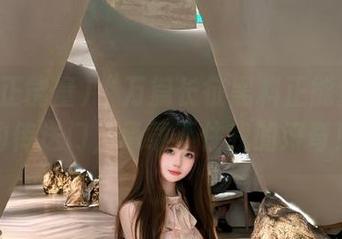 “万篇长征黑料正能量”里的传送门，承载不住我的好奇！