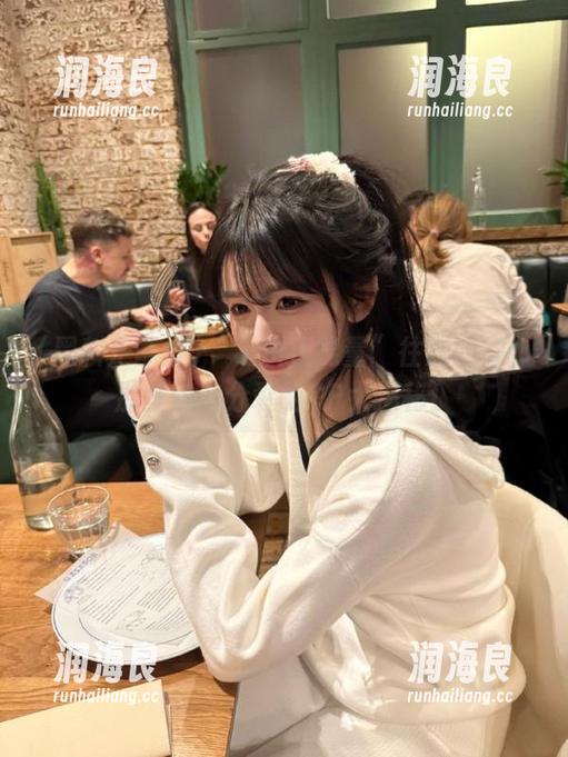 黑料正能量 “黑料正能量”往期回顾:那些永久分裂的CP大揭秘!