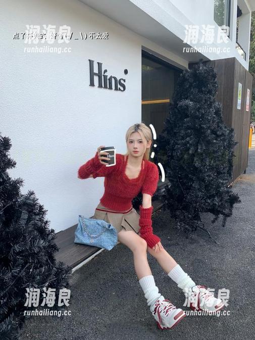 黑料社 翻动91黑料社网页,瓜皮太重难以承受呀!