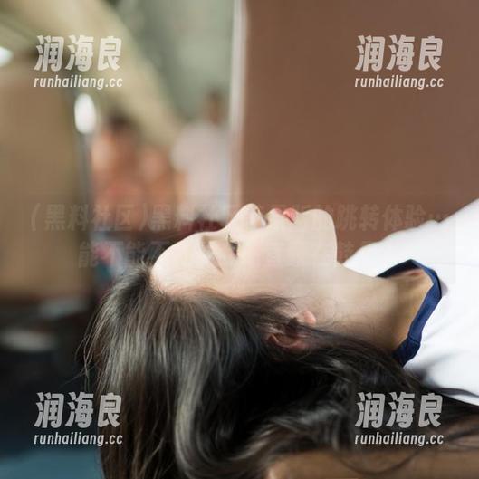 黑料社区 黑料社区苹果版的跳转体验…能不能不要让我一直蒙在鼓里?