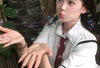 登录黑料网，夜猫子们的最爱，哈哈，不打烊就能随时开吃！