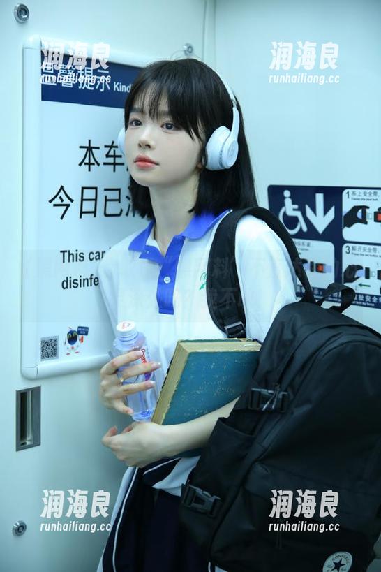 黑网料 你敢说“黑网料”不直达你的心灵深处吗?我不敢!